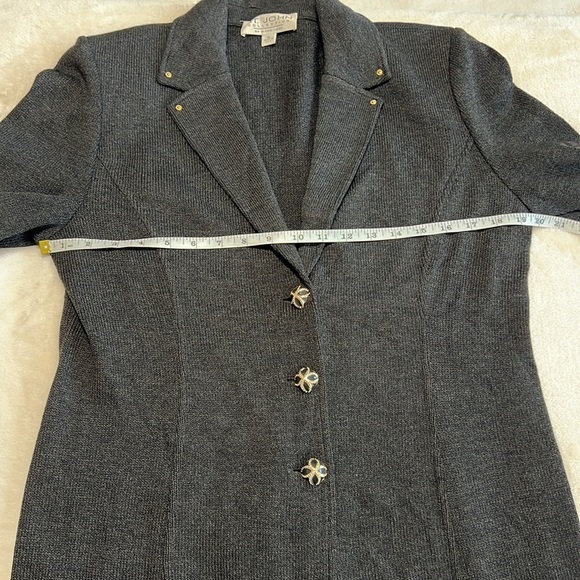 St. John Collection Knit Blazer Gray with Gold Accents Size 10 - Picture 8 of 11